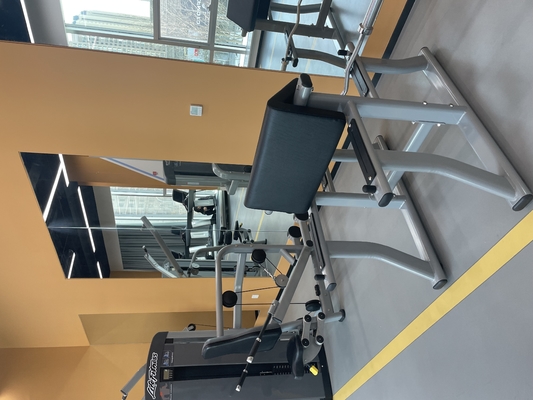 1170*800*1080 mm Arm-Curl-Bench für Bizeps-Curl-Pin-Last-Selektionsmaschinen im Fitnessstudio