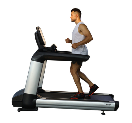 Erleben Sie die Bequemlichkeit eines Laufbandes mit mittlerer Last für Laufen und Kardio-Training