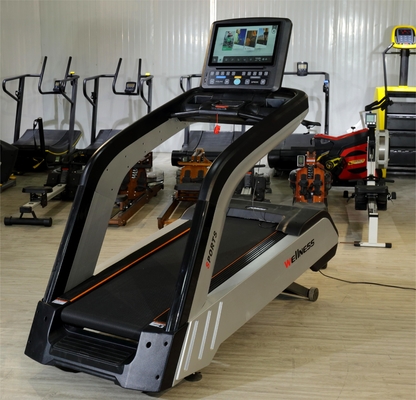 Steigung 0-15% Auto Steigung Elektrische kommerzielle Laufband für fortgeschrittenes Cardio-Training