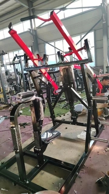 Upgrade Workout Game mit Lateral Chest/Back Press und vertikaler Chest Press