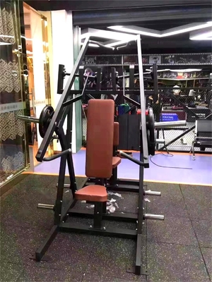 Upgrade Workout Game mit Lateral Chest/Back Press und vertikaler Chest Press