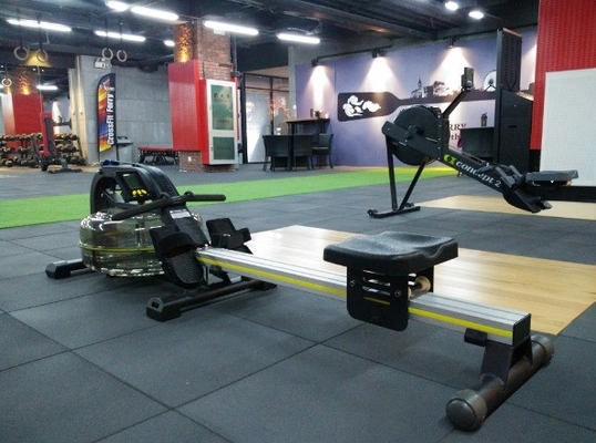 Wasserradmaschine für Kardiotraining in Fitnessstudio 2070*560*480mm