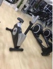 Anpassbarer Rahmen Farbe Befreeman Magnetische aufrechte Trainingsrad für Cardio-Training