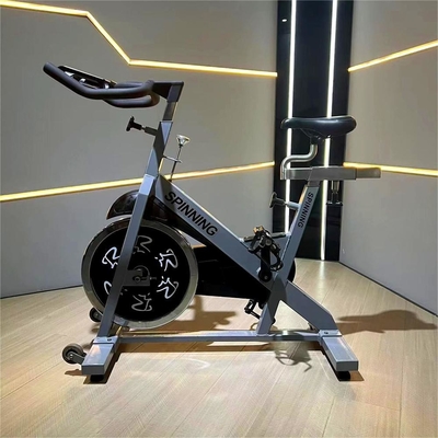 Aerobic Training Indoor Spinning Bike mit Magnetwiderstand und Bodybuilding Funktion