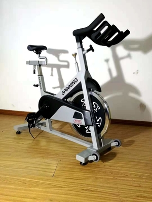 Stahl Zwei-Schicht-elektrostatische Pulverbeschichtung Oberfläche Indoor Bike für Cardio-Übung