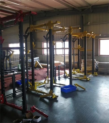 1900*1680*2320mm Fitness-Trainer-Training-Power Rack mit Multifunktions-Monsterkäfig