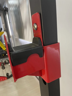 Verbessern Sie Ihre Leistung mit Befreeman's Q235 Universal Half Squat Rack.