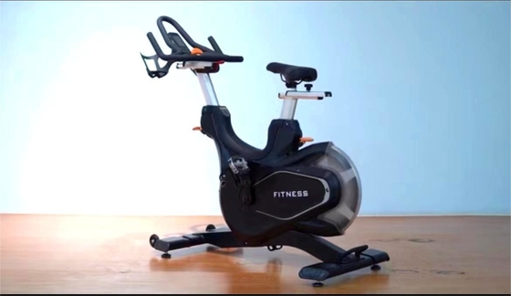 Gewerbliches Fitnessstudio Magnetische Spinnrad Optional Rahmen Farbe Selbstgenerierende Widerstand