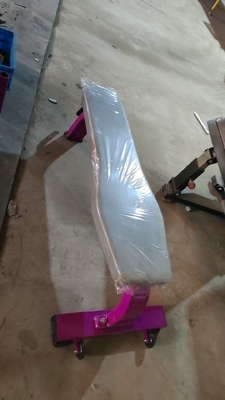 1350*760*430mm Gewerbliche Fitness-Benkpresse Hochleistungsfreie Gewichte Flachbänke