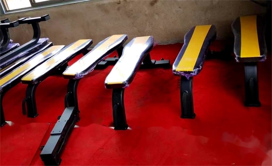 1350*760*430mm Gewerbliche Fitness-Benkpresse Hochleistungsfreie Gewichte Flachbänke