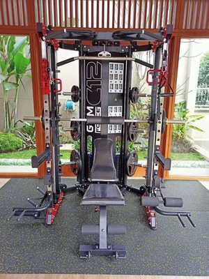 Individuelles Logo verfügbard Multifunktionales Multi Smith für kommerzielle Fitnessstudio-Ausrüstung
