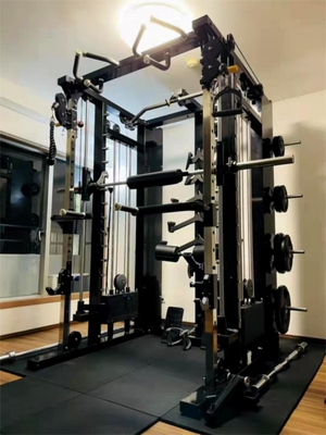 Multifunktionaler Fitnessraum mit Gewichtsstapeln und 80 kg*3 Kapazität für gewerbliche Zwecke