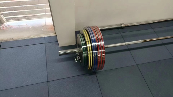 Krafttraining Barbell mit Gewichtsplatten Set und Silber Chrome Platte Barbell Set