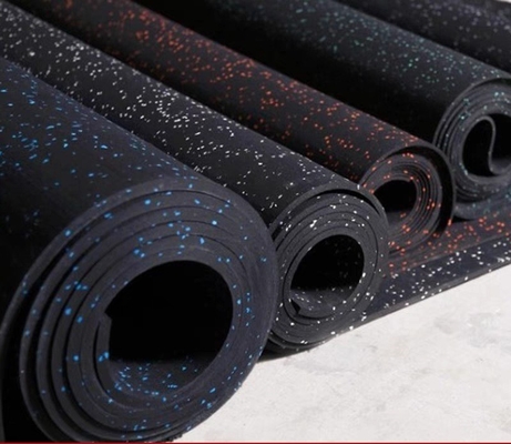 Gymnastik Gummi Matte mit Dicke Optionen von 10mm/15mm/20mm/25mm/30mm und hohe Haltbarkeit