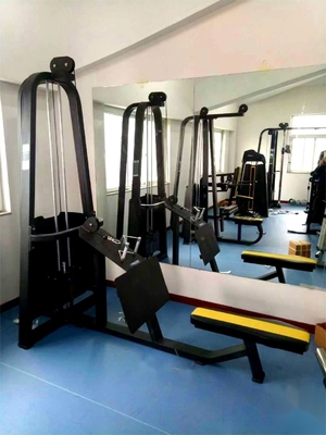Maschine mit niedrigem Sitz in Stahl für Brust Schulter Rücken Arme Übung in Fitnessstudio-Ausrüstung