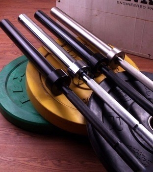 Universelle Krafttrainingsausrüstung Barbell Bar mit harter Chrom Silberveredelung