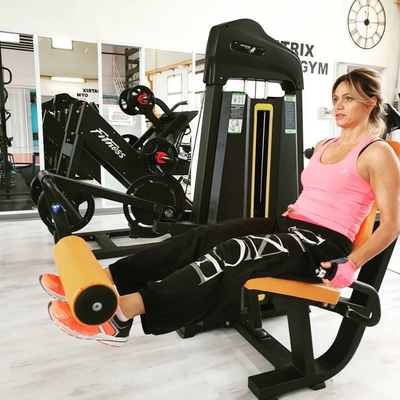 Bodybuilding Pin-Load-Selektion Sitzbeinverlängerungsmaschine für funktionelles Training