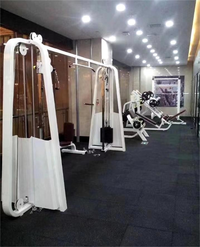 Durchschnittsladegerät mit verstellbarem Kabel für Krafttraining und Bodybuilding